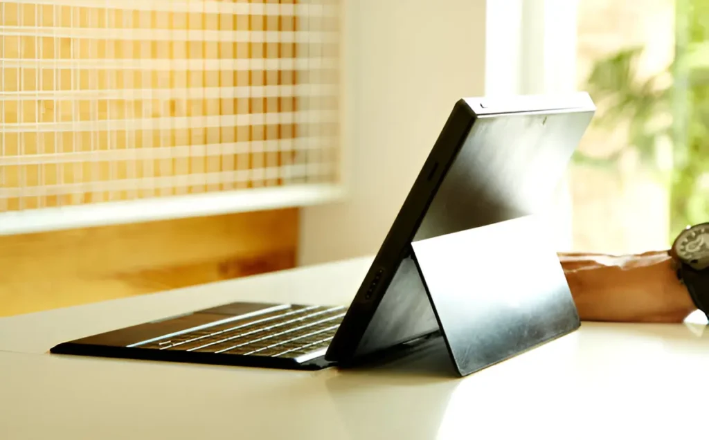 Unfolding Possibilities: The Rise of 2-in-1 Laptops in a Mobile World